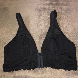 Front Clasp Aerie Bralette - M